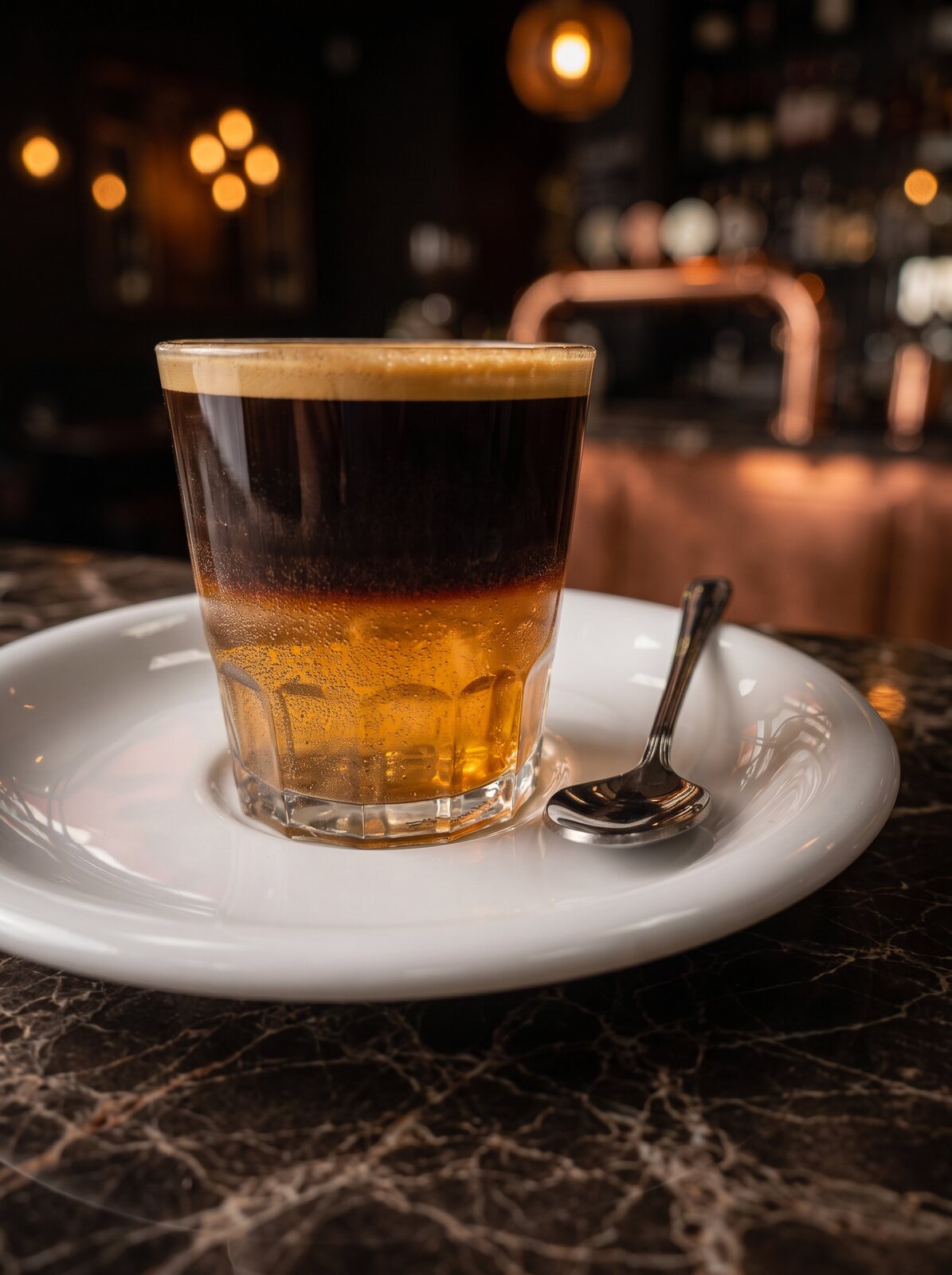 Cremaet de ron, café con hielo y azúcar quemado de Bar Galeta